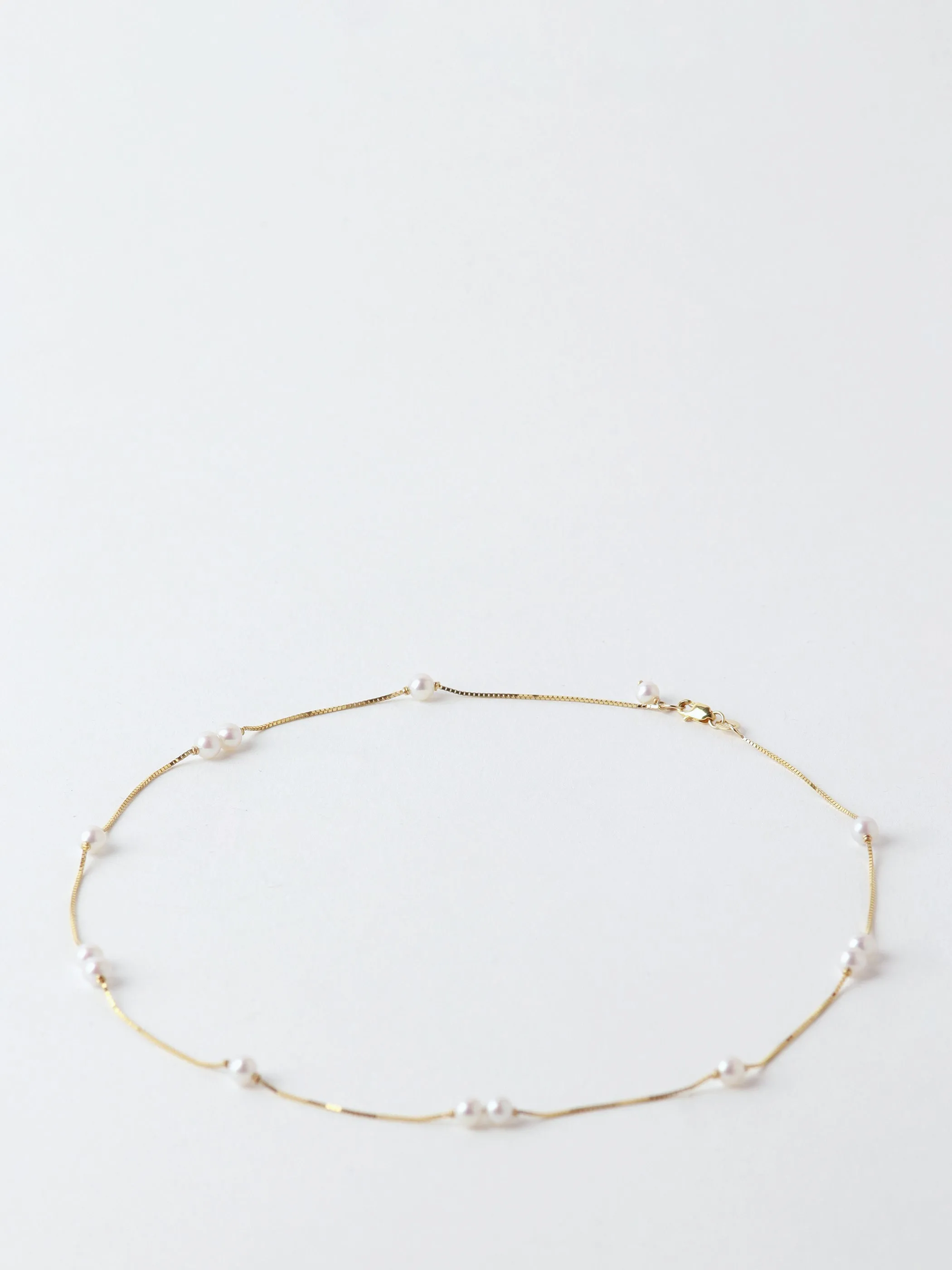Spaced Pearl Box Chain