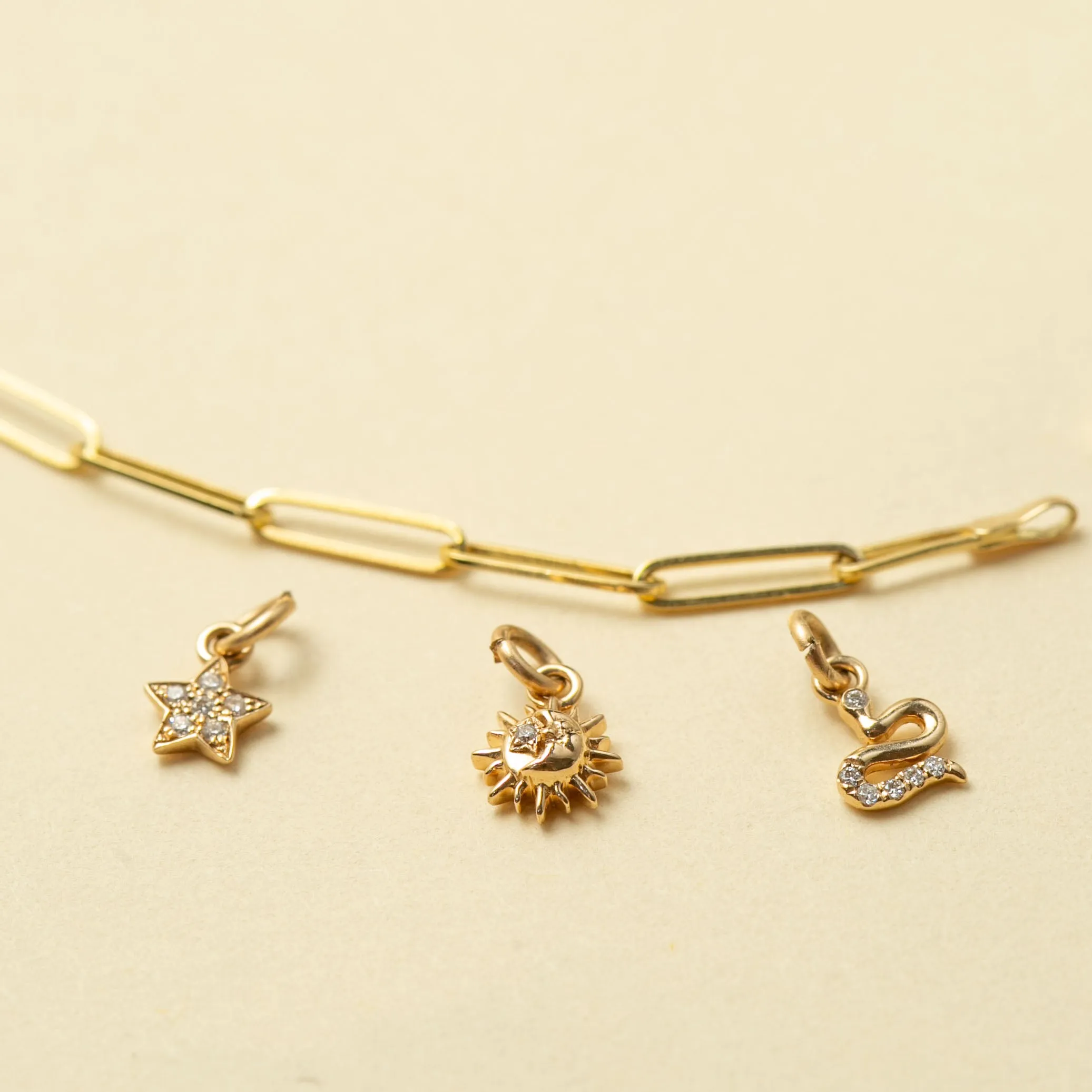 STAR CHARM | 14K GOLD & DIAMOND