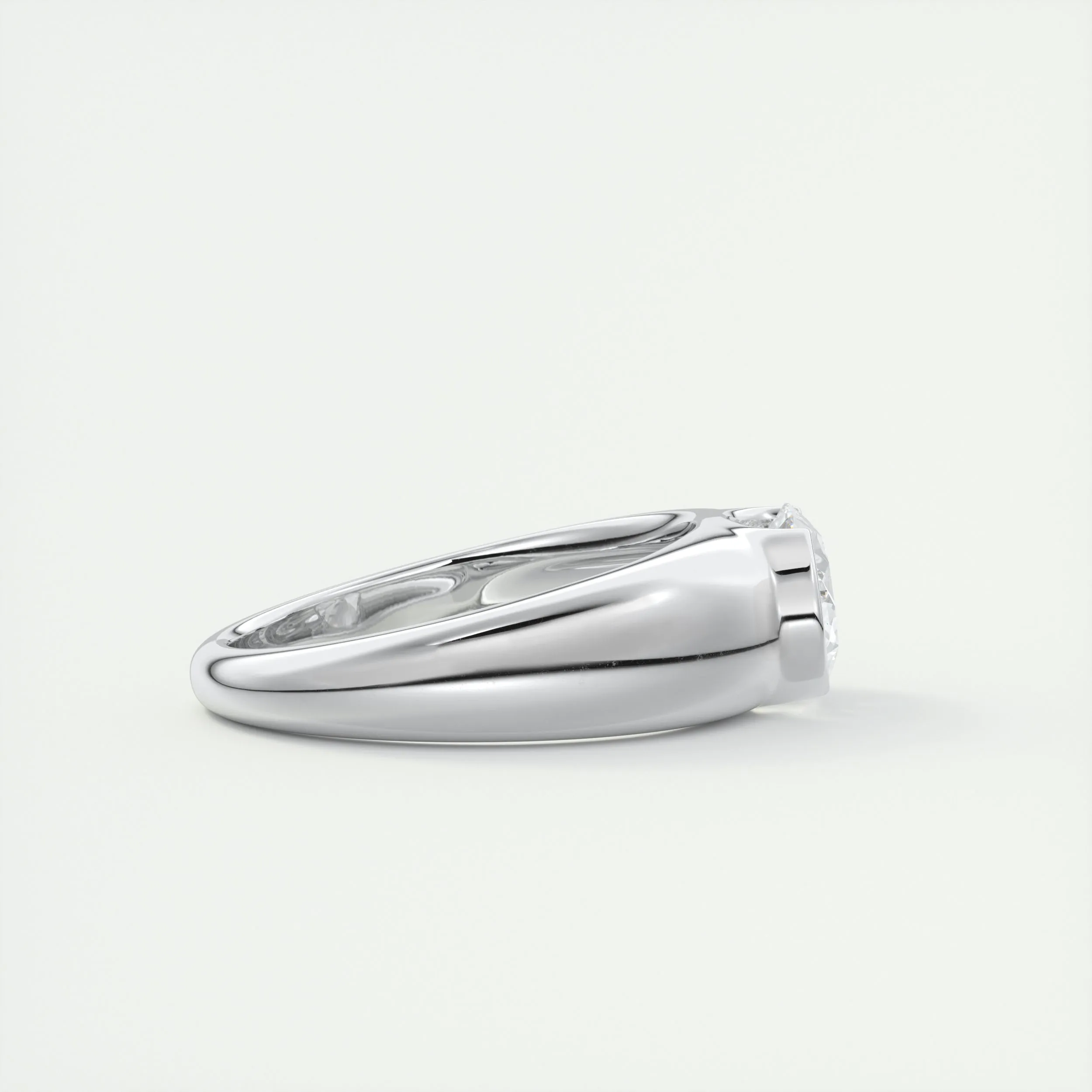 The Lunette | E.W. Oval