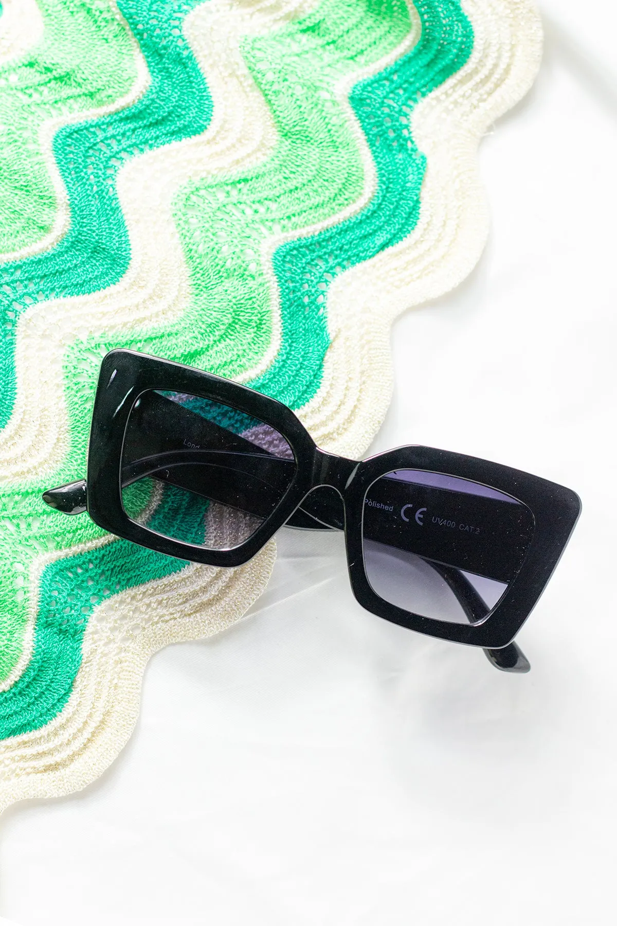 Thick Frame Angled Square Sunglasses