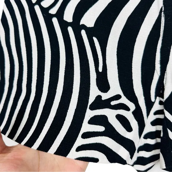 Trina Turk X INC Funky Loud Retro Groovy Funky Zebra Print High Rise Shorts