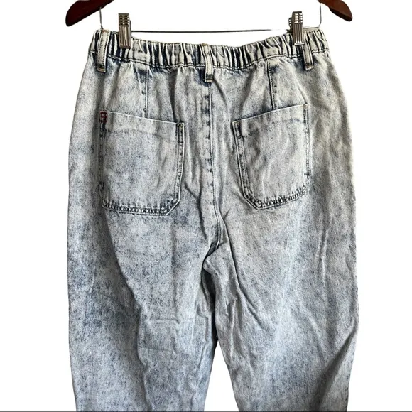 Urban BDG High Rise Balloon Fit Denim Joggers Size L