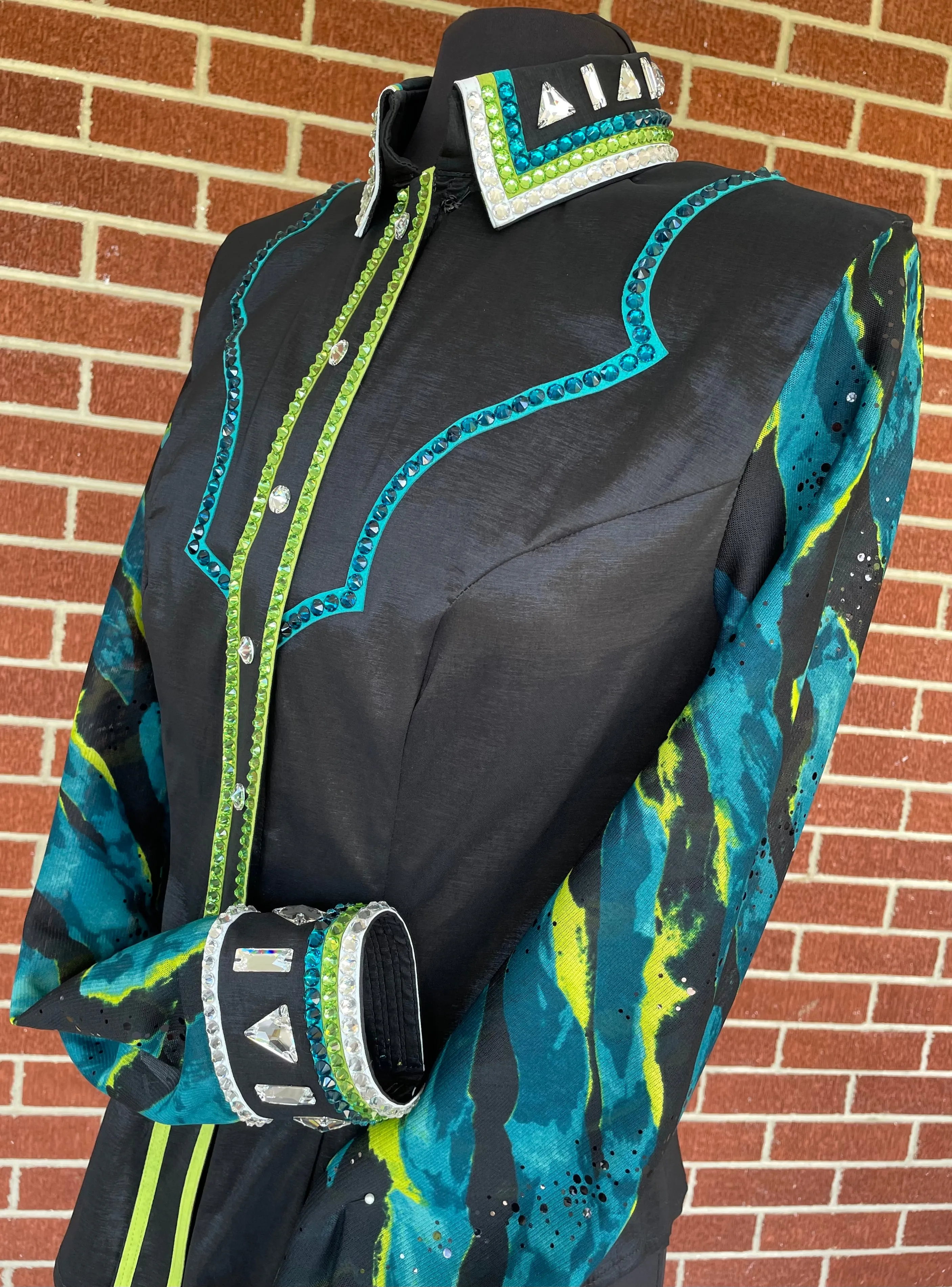 Vickie Watson Designs Medium day shirt