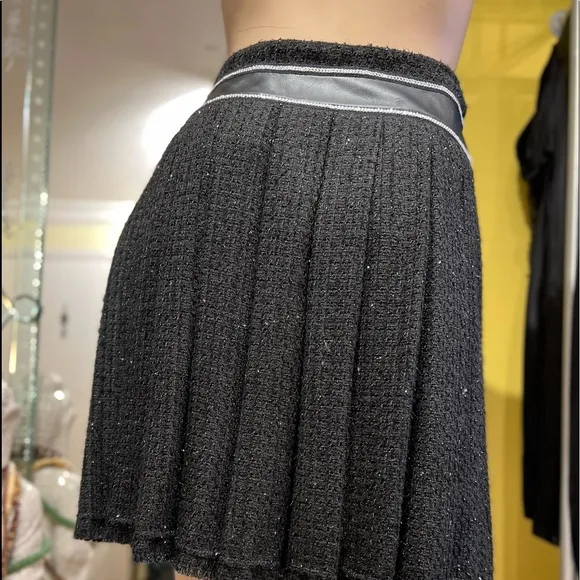 VINTAGE IKITO Skirt Made in France in excellent condition Size 38 EU