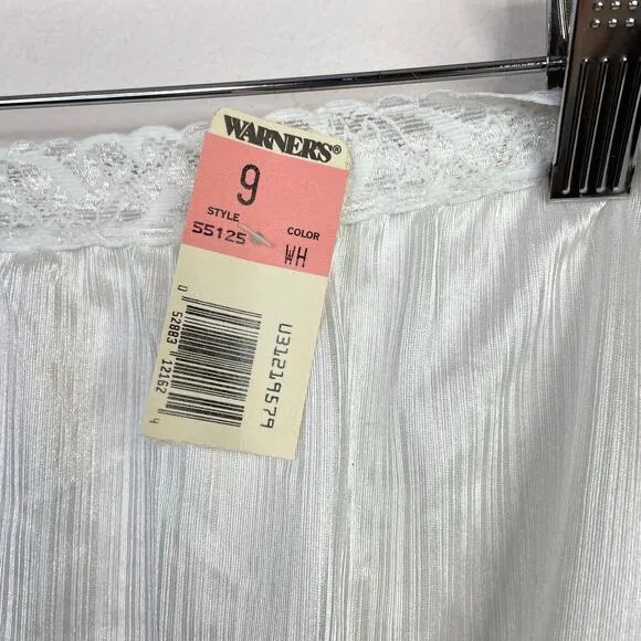 Vintage Warners Shine On White Nylon Lace Silky Shiny Full Coverage Panties 9
