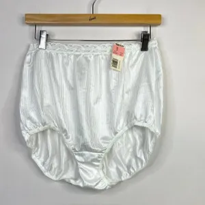 Vintage Warners Shine On White Nylon Lace Silky Shiny Full Coverage Panties 9