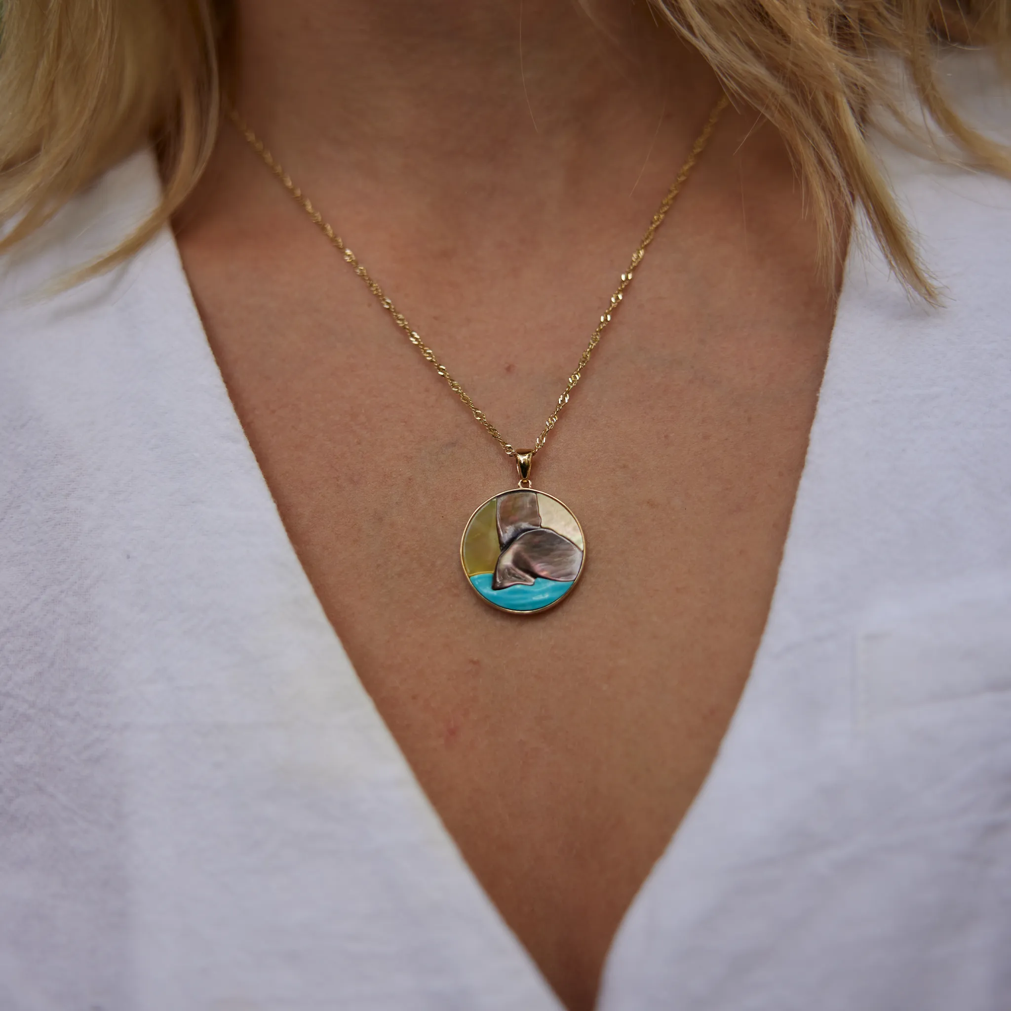 Whale Tail Mother of Pearl & Turquoise Pendant in Gold - 22mm