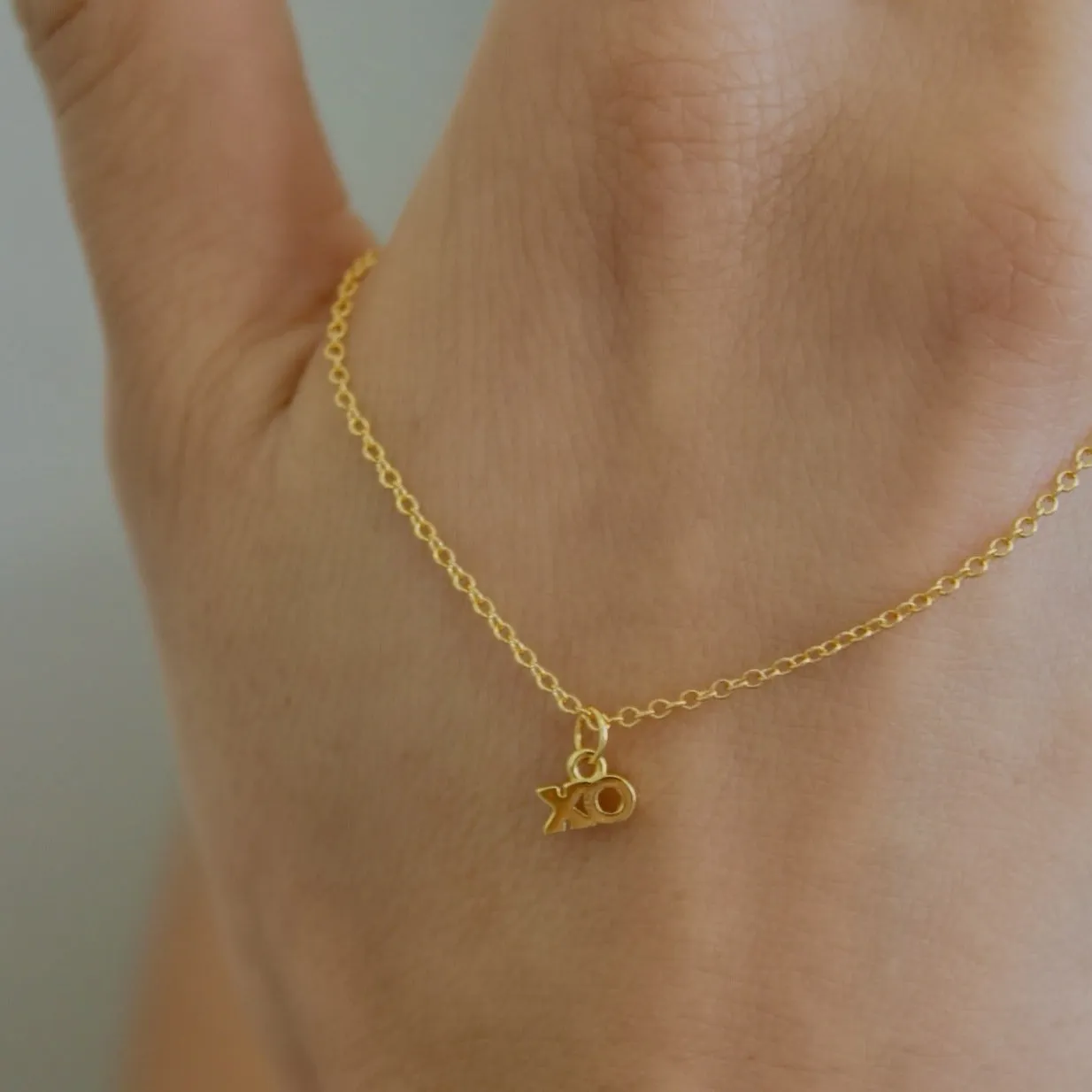 XO Necklace