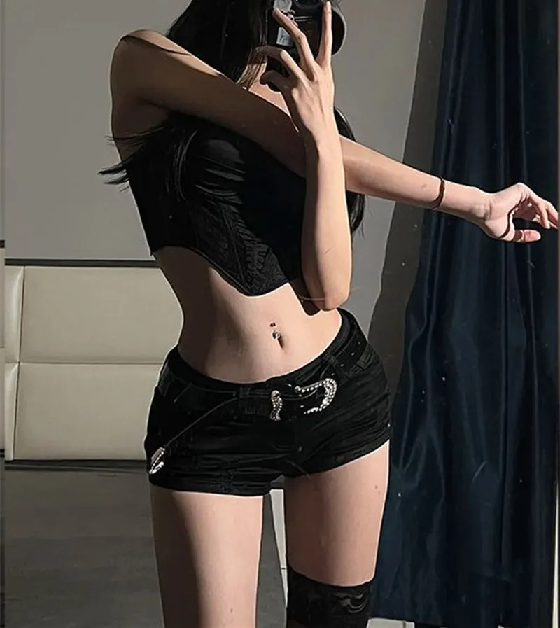 Y2k Retro Dark Denim Shorts UB98428